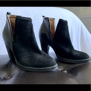 Jeffrey Campbell Cromwell booties